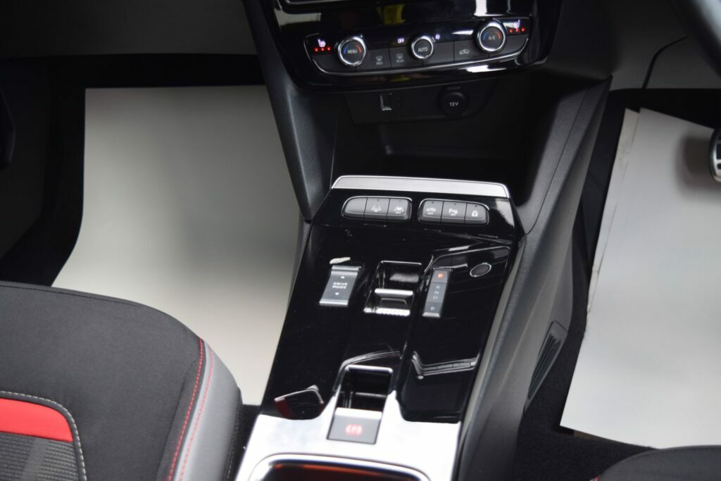 Vauxhall Mokka-e Mokka Ultimate Ev Black #31