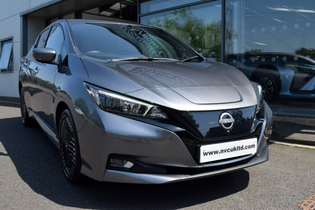 Nissan Leaf 110Kw 39Kwh N-connecta Grey #3