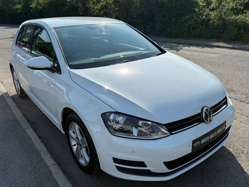 Volkswagen Golf 1.6 Tdi 110 Match - 2015 65 BX65ZGD White #2