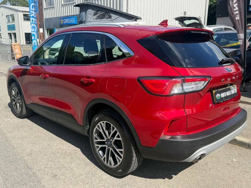 Ford Kuga 1.5 Ecoblue Titanium Edition Red #4