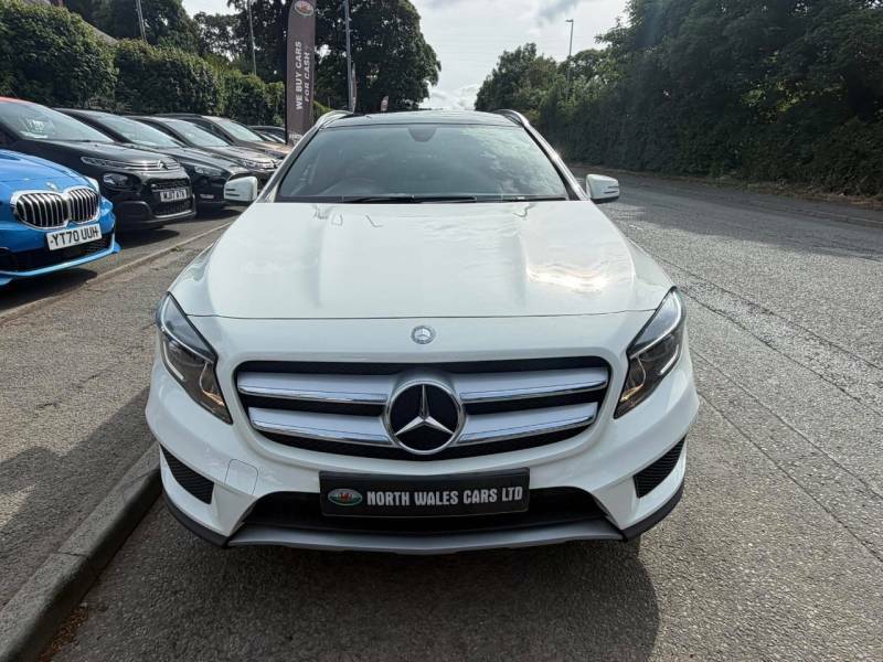 Mercedes-Benz GLA Class Gla 200 Se - Suv 5 Seats Grey #8