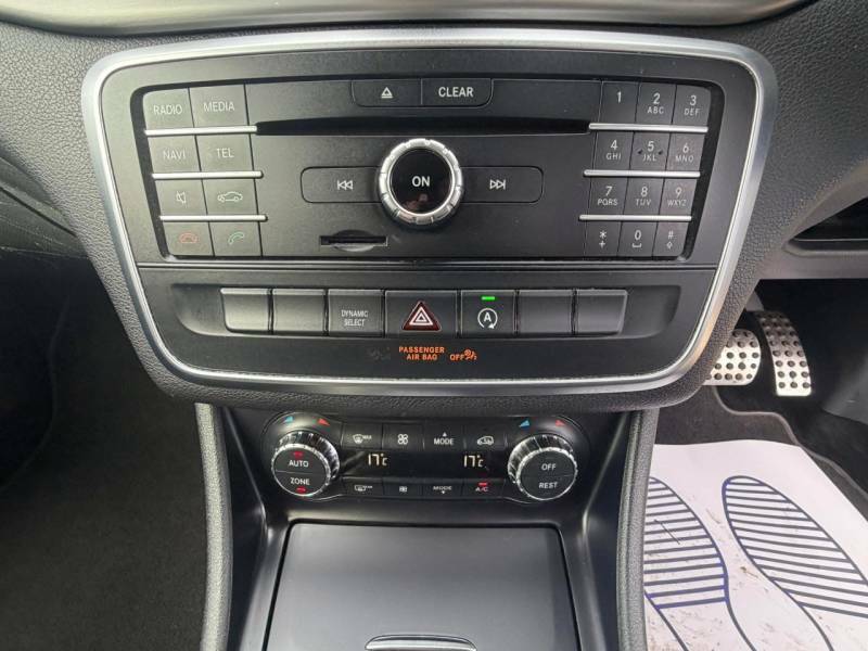 Mercedes-Benz GLA Class Gla 200 Se - Suv 5 Seats Grey #26