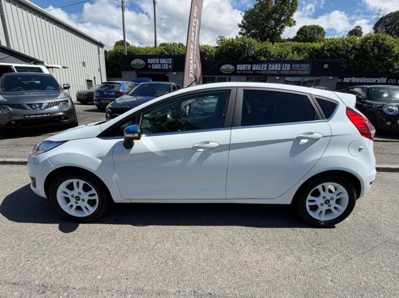 Ford Fiesta 1.25 82 Zetec White White #6