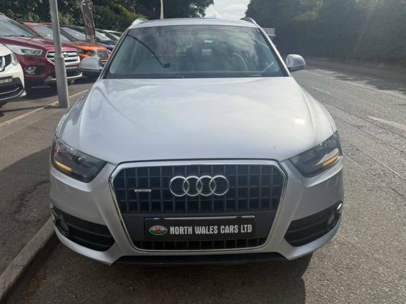 Audi Q3 Suv 2.0 White #8