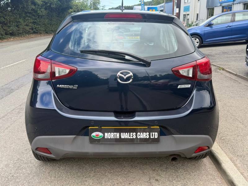 Mazda 2 1.5L Se-l Red #9