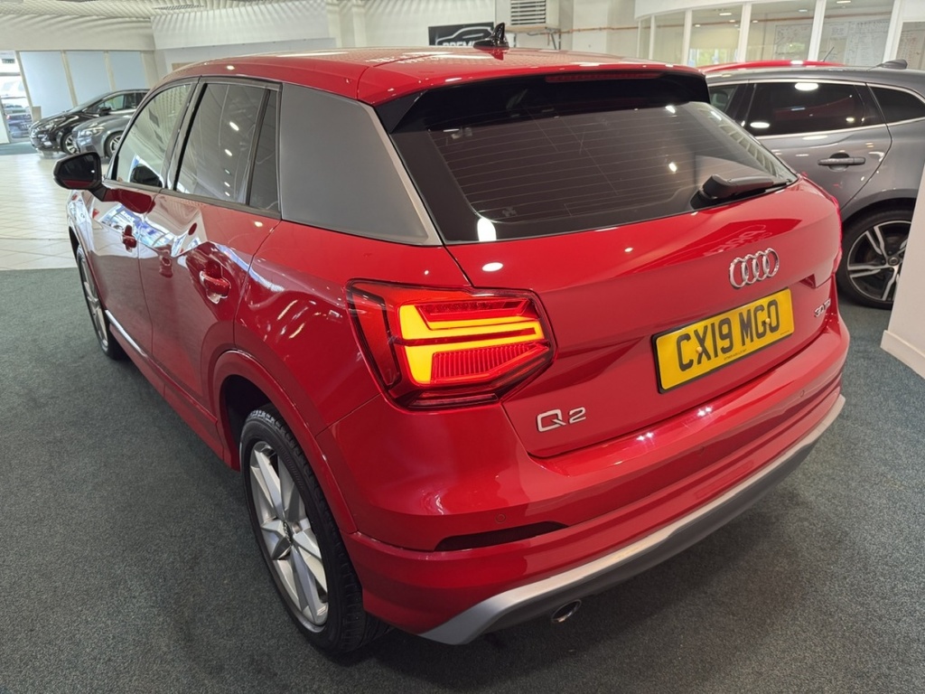 Audi Q2 30 Tdi S Line CX19MGO Red #4