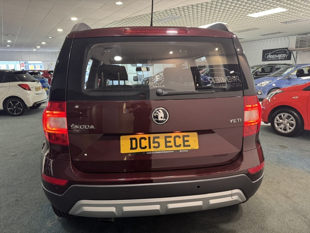 Skoda Yeti 1.2 Tsi 110 S Dsg Red #5