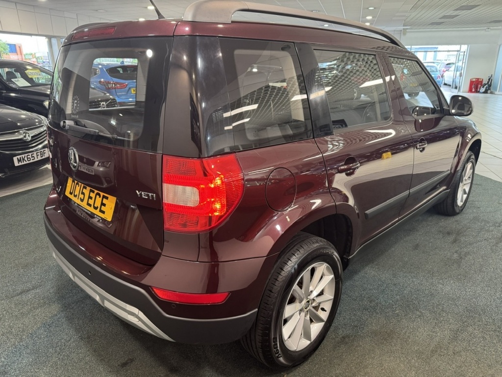 Skoda Yeti 1.2 Tsi 110 S Dsg Red #6