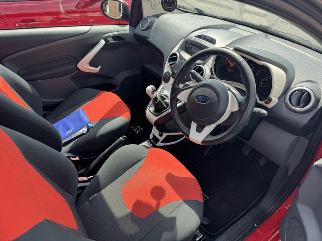 Ford KA 1.2 Titanium Start Stop Red #3