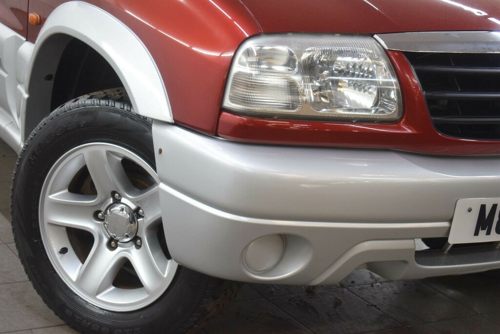 Suzuki Grand Vitara 1.6 Se Estate Red #6