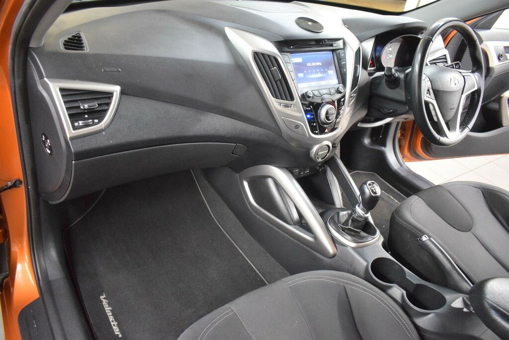 Hyundai Veloster 1.6 Gdi Euro 5 Orange #3