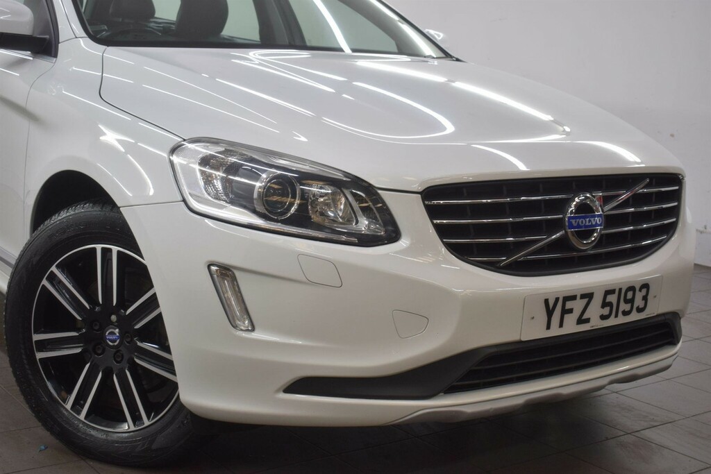 Volvo XC60 2.4 D5 Se Lux Nav Awd Euro 6 Ss YFZ5193 White #6