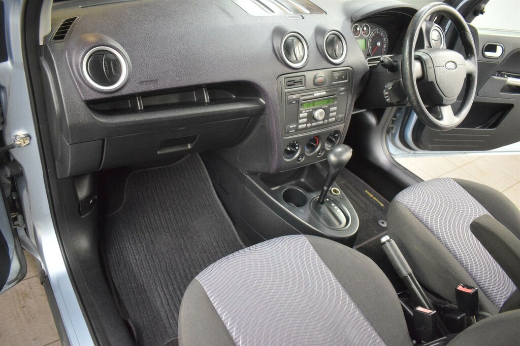 Ford Fusion 1.6 Zetec Climate Blue #3