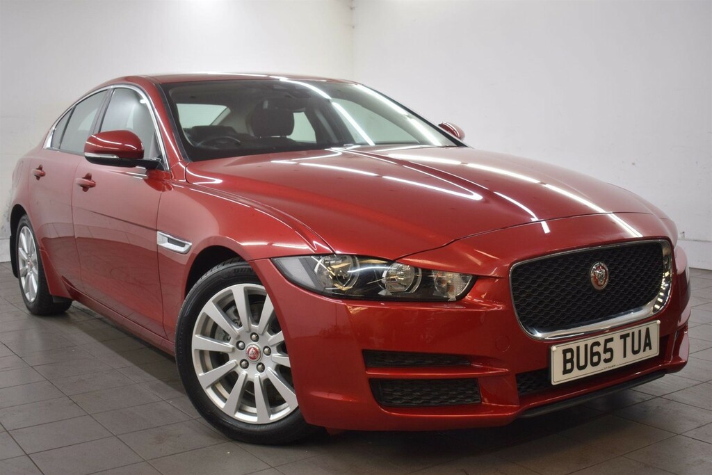 Jaguar XE 2.0D Se Euro 6 Ss Red #5