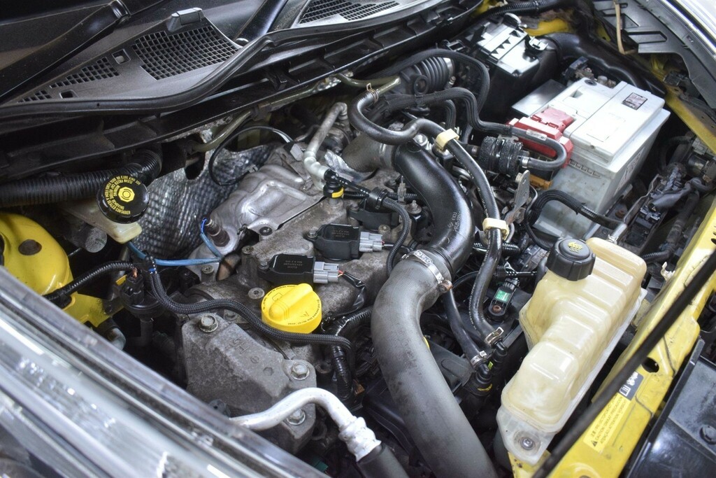 Nissan Juke 1.2 Dig-t Acenta Premium Euro 6 Ss NV15LUY Yellow #6