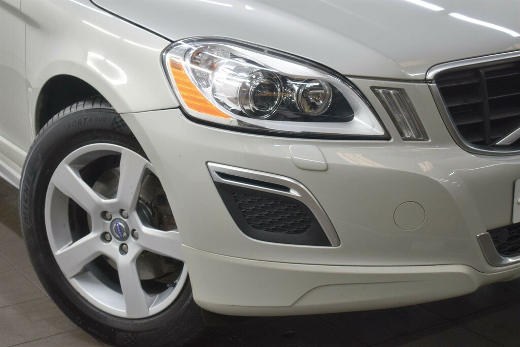 Volvo XC60 2.4 D5 R-design Geartronic Awd Euro 5 WNZ2101 White #6