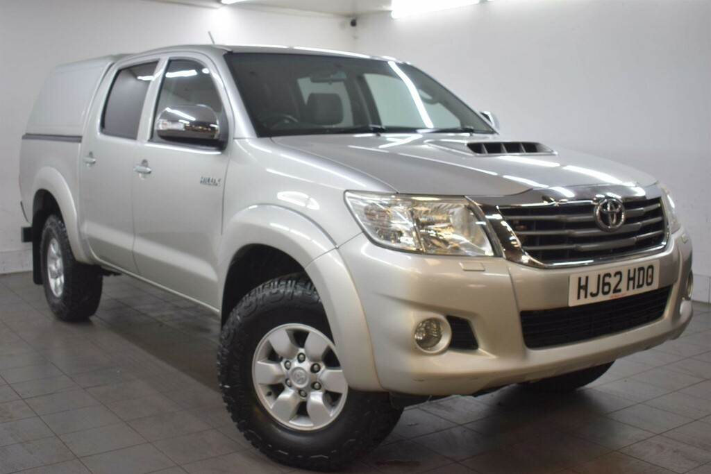 Toyota HILUX 2.5 D-4d Hl3 Pickup Double Cab 4 Silver #5