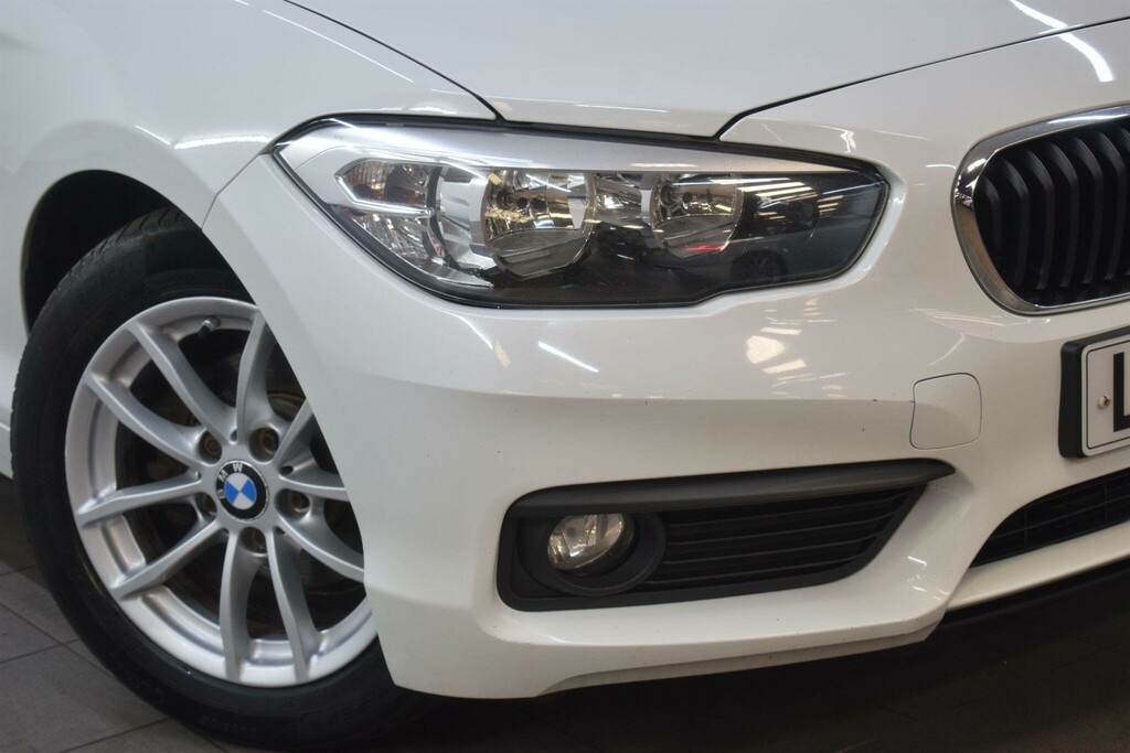 BMW 1 Series 1.5 118I Se Euro 6 Ss LR66YHL White #6