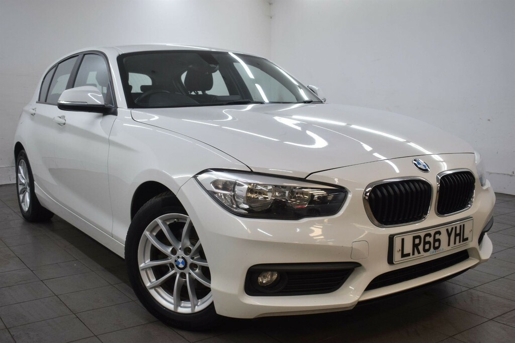 BMW 1 Series 1.5 118I Se Euro 6 Ss LR66YHL White #5