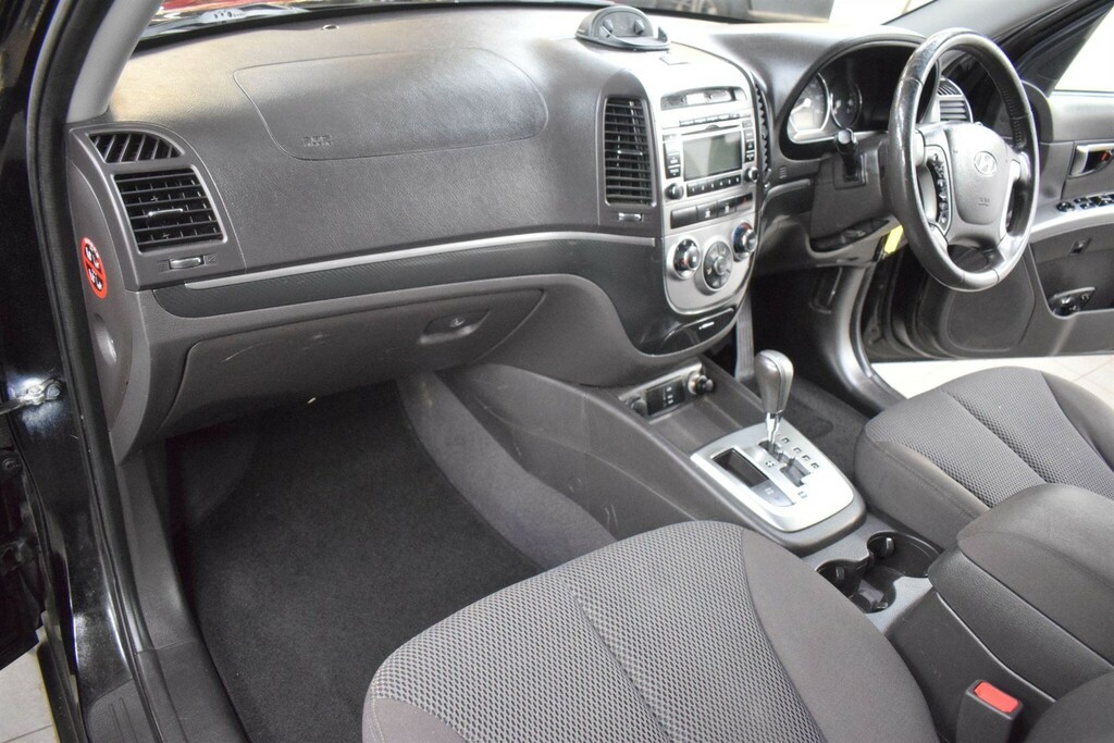 Hyundai Santa Fe 2.2 Crdi Style 4Wd Euro 5 7 Seat Black #3