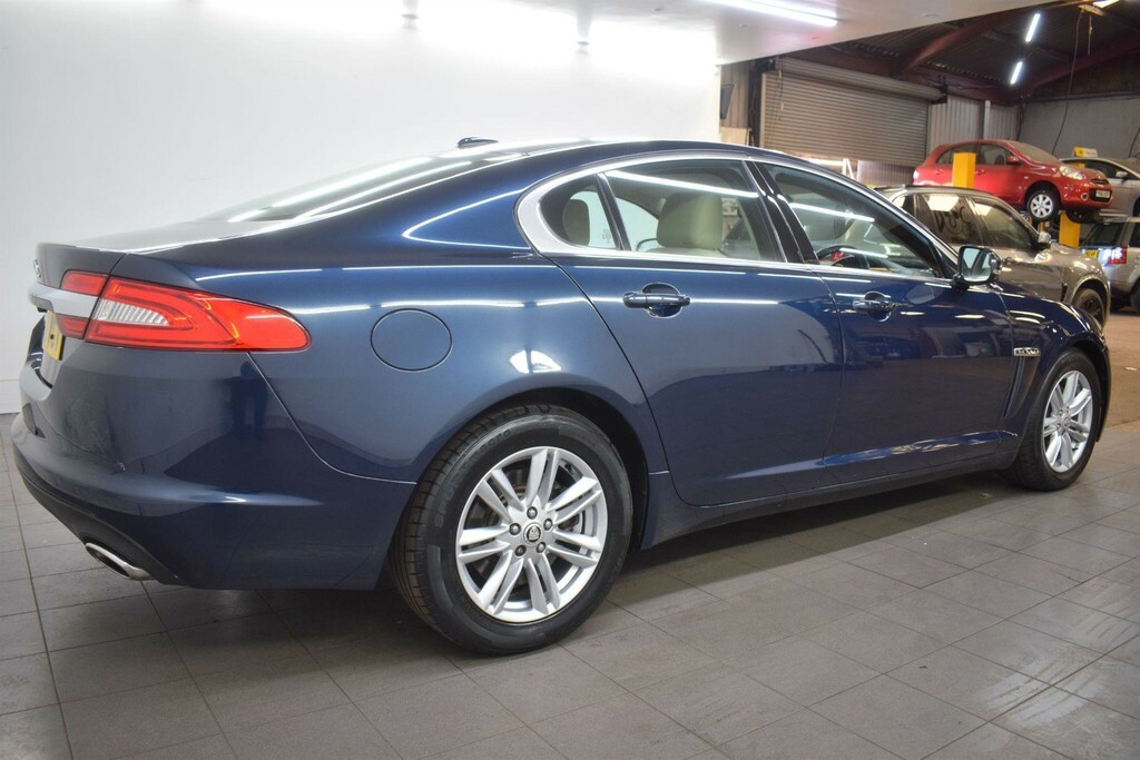Jaguar XF 2.2D Luxury Euro 5 Ss KU62VCV Blue #2