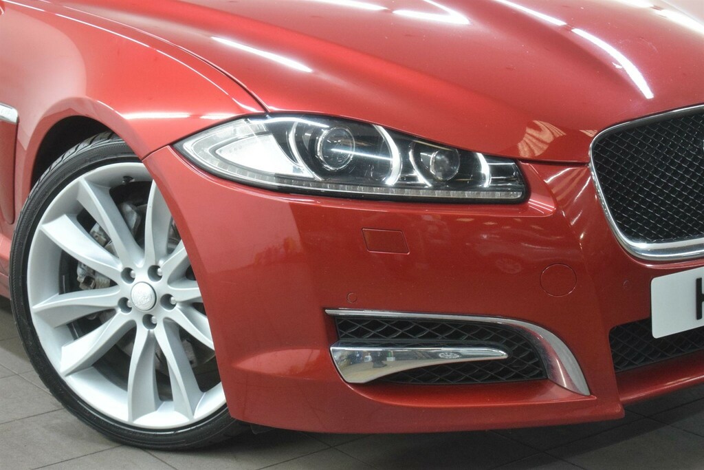 Jaguar XF 3.0D S V6 Portfolio Euro 5 Ss H8YUR Red #6