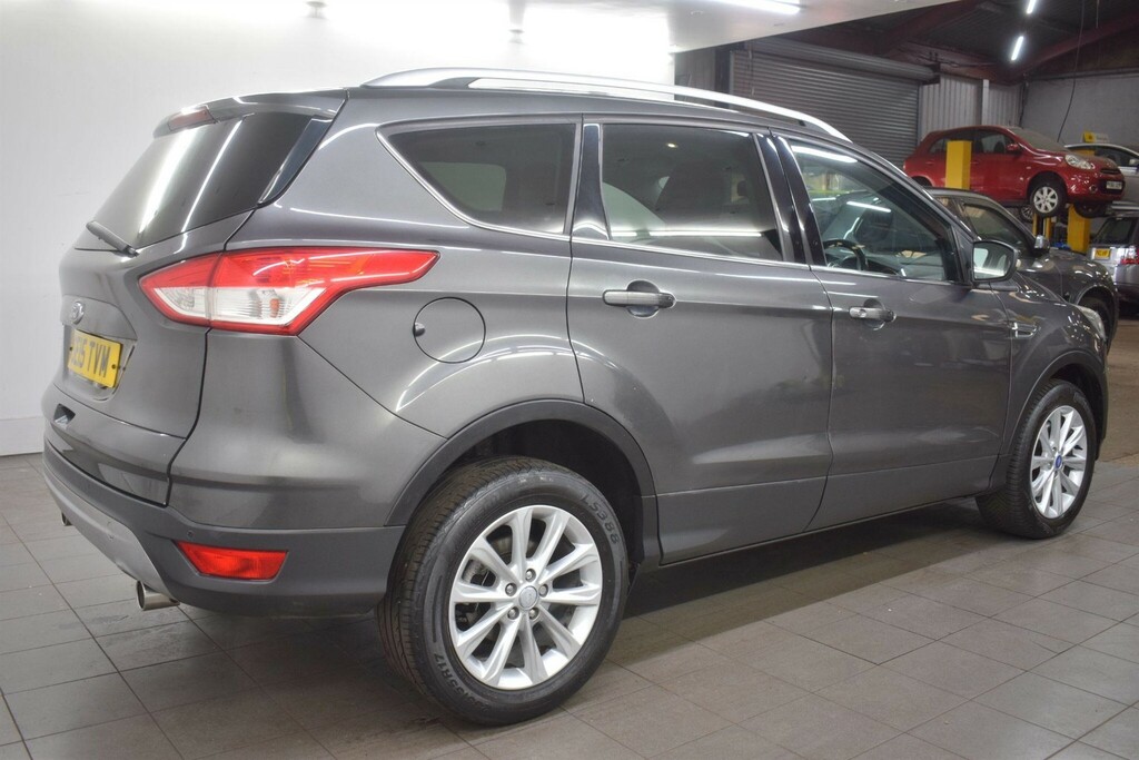 Ford Kuga 2.0 Tdci Titanium 2Wd Euro 6 Ss SE15TVM Grey #2