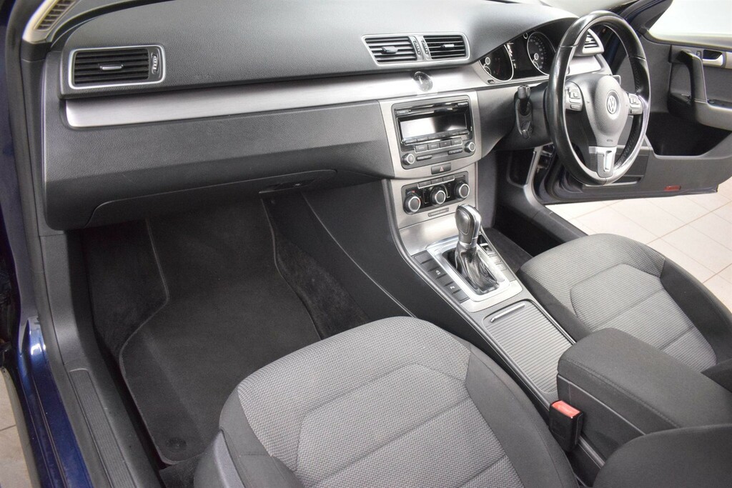 Volkswagen Passat 2.0 Tdi Bluemotion Tech Se Dsg Euro 5 Ss Blue #3