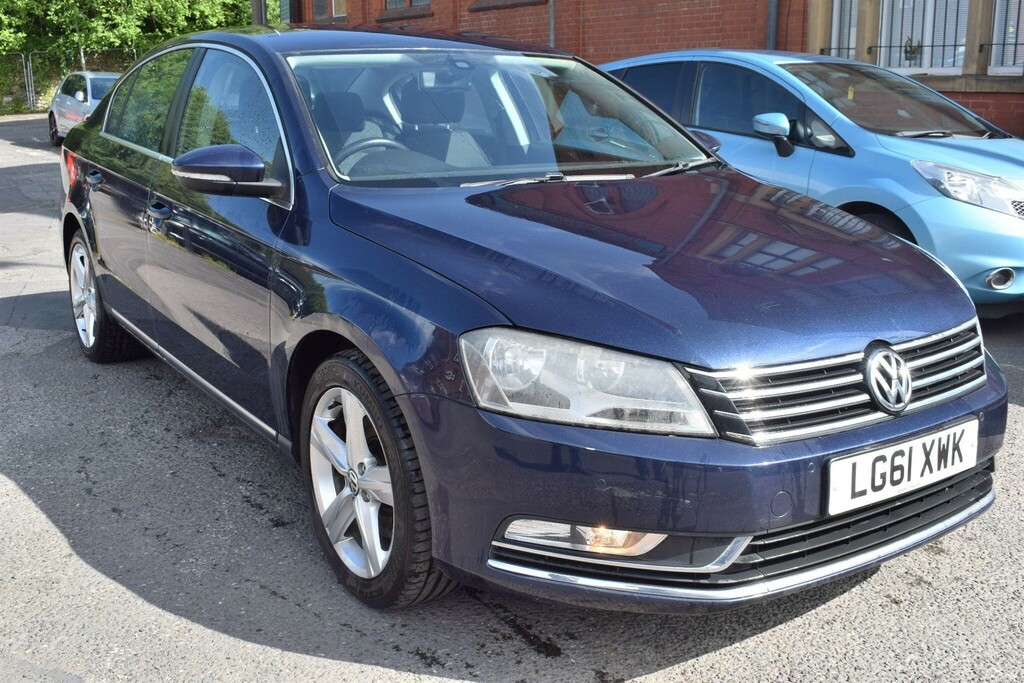 Volkswagen Passat 2.0 Tdi Bluemotion Tech Se Dsg Euro 5 Ss Blue