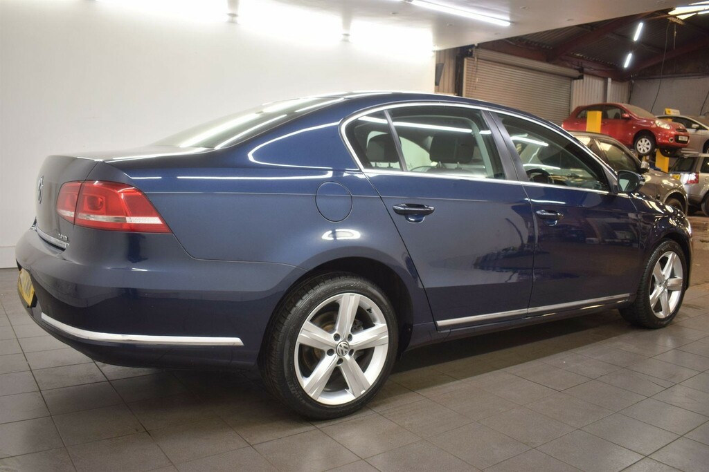 Volkswagen Passat 2.0 Tdi Bluemotion Tech Se Dsg Euro 5 Ss Blue #2
