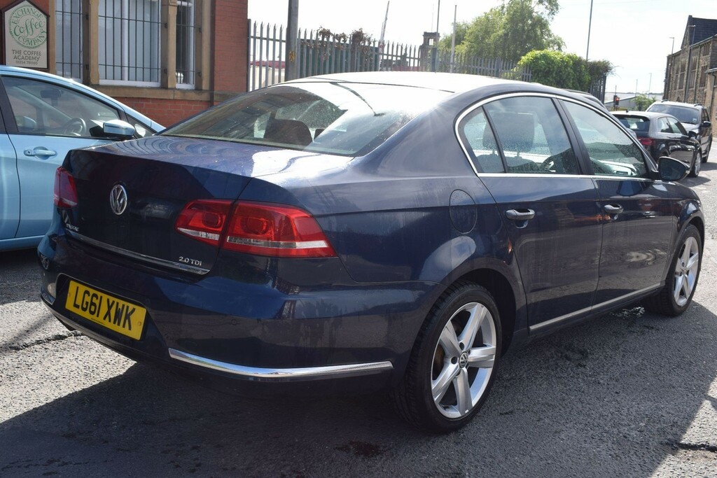 Volkswagen Passat 2.0 Tdi Bluemotion Tech Se Dsg Euro 5 Ss Blue #2