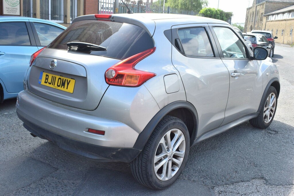 Nissan Juke 1.6 Tekna Euro 5 BJ11OMY Silver #2
