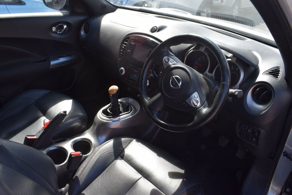 Nissan Juke 1.6 Tekna Euro 5 BJ11OMY Silver #3