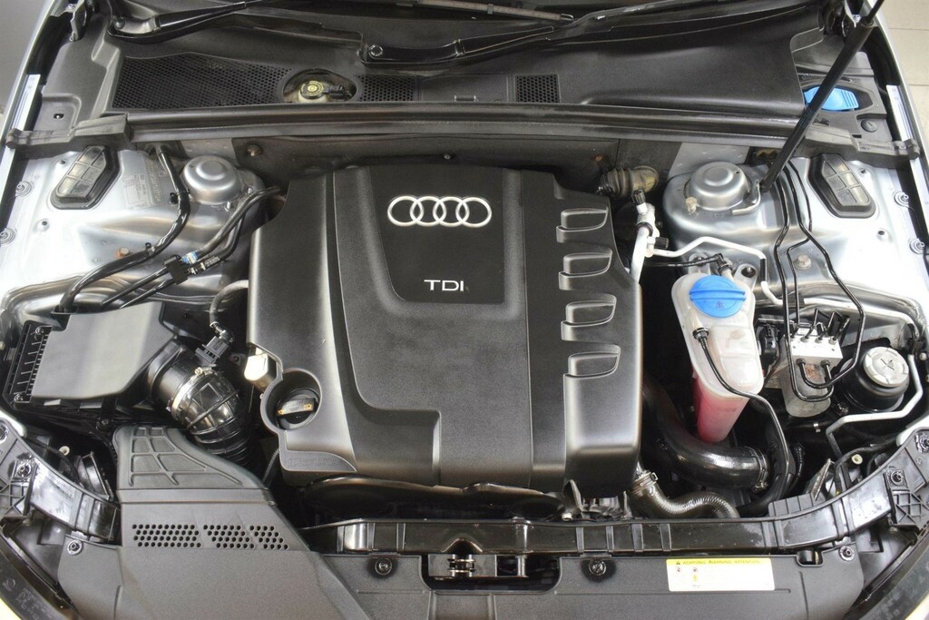 Audi A4 2.0 Tdi S Line Saloon Multitronic Euro Silver #4