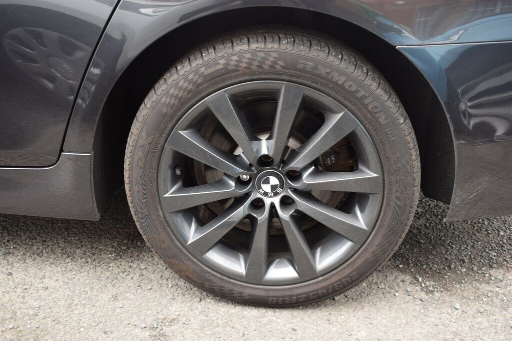 BMW 5 Series Black #14