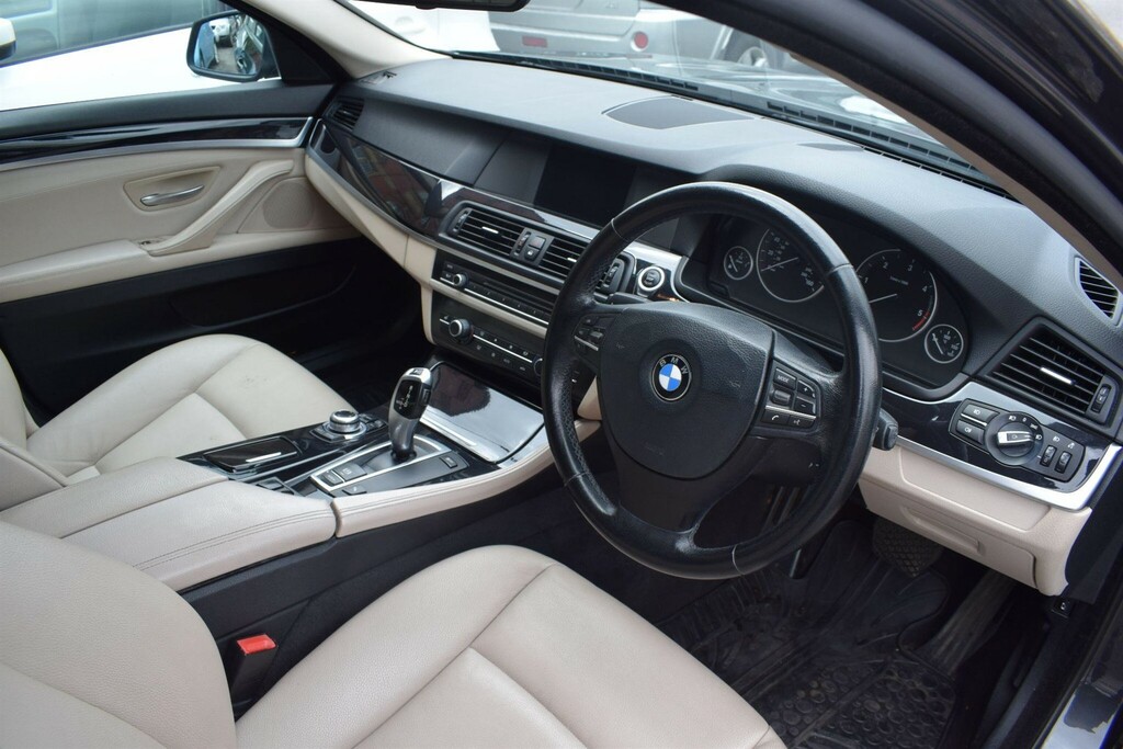 BMW 5 Series 2.0 520D Se Steptronic Euro 5 FE11YZM Grey #3