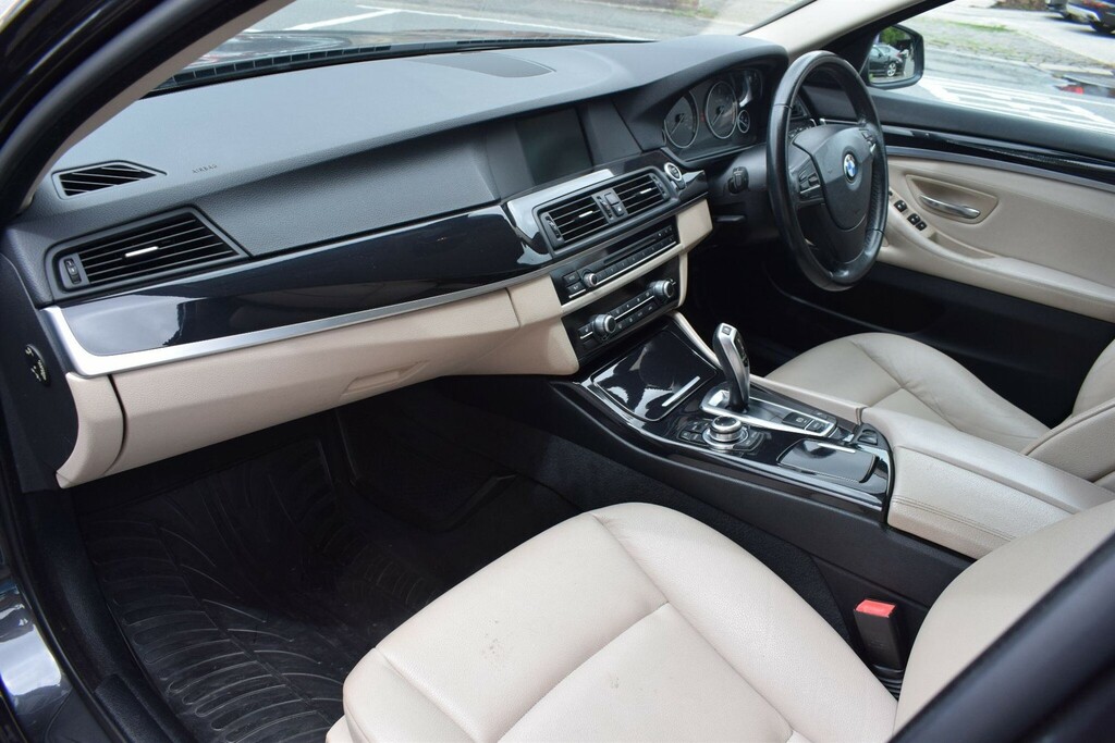BMW 5 Series Black #23