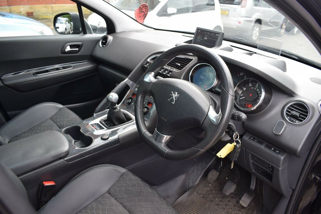 Peugeot 3008 1.6 Bluehdi Allure Euro 6 Ss Black #3