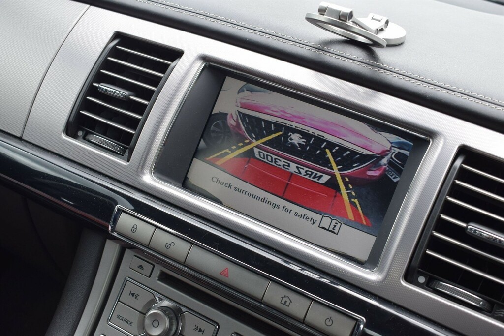 Jaguar XF 3L Premium Luxury Grey #27