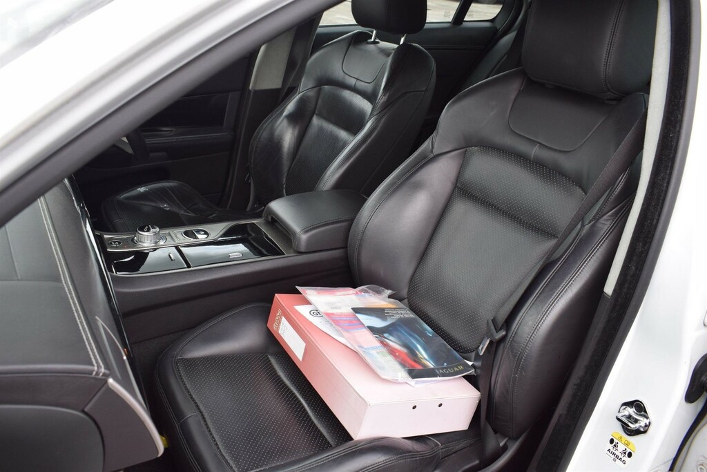 Jaguar XF 3L Premium Luxury Grey #22