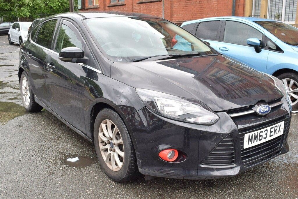 Ford Focus Hatchback 1.0T Ecoboost Titanium X Euro 6 Ss Blue #1