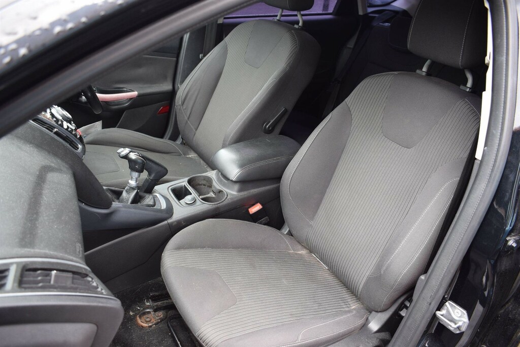 Ford Focus Hatchback 1.0T Ecoboost Titanium X Euro 6 Ss Blue #14