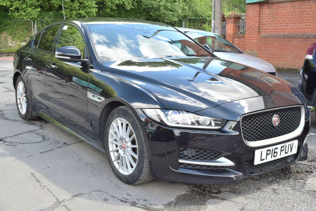 Jaguar XE 2.0D R-sport Euro 6 Ss Black