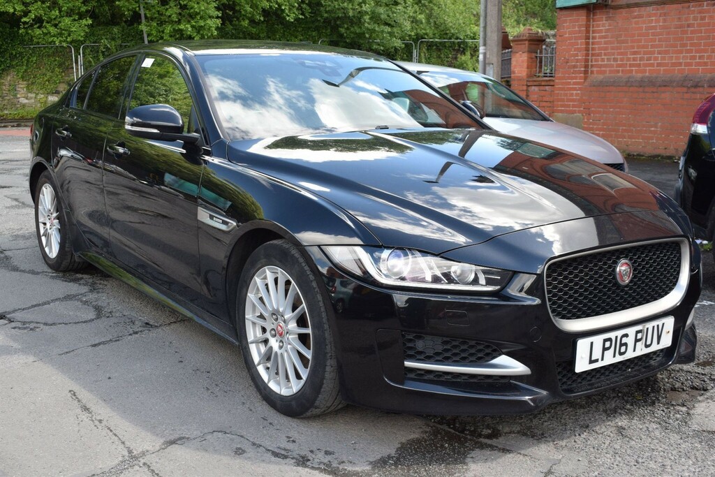 Jaguar XE 2.0D R-sport Euro 6 Ss Black #5