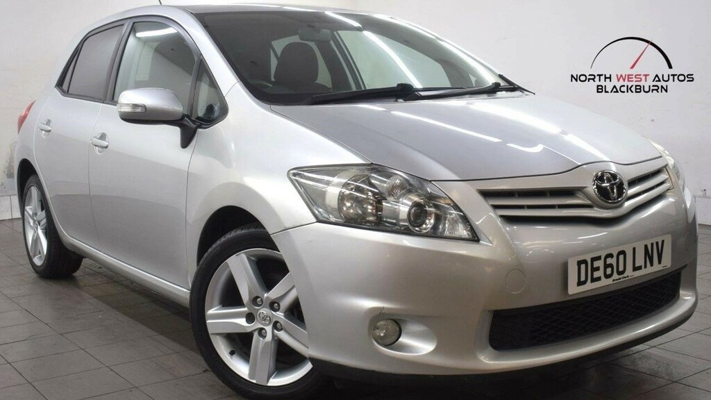 Toyota Auris 1.6 V-matic Sr Euro 5 Silver