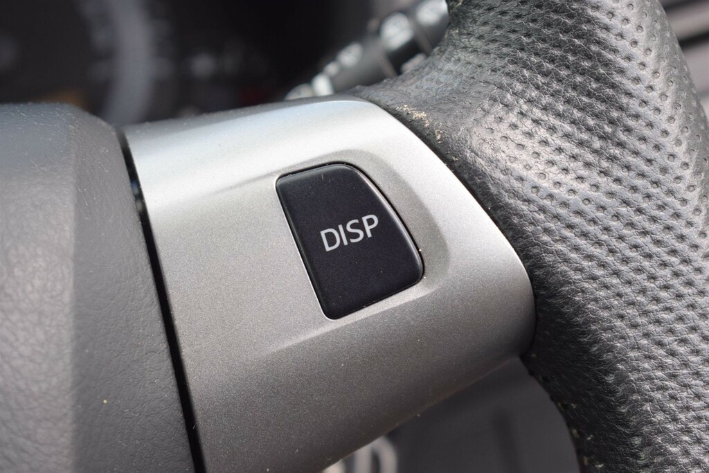 Toyota Auris Hatchback 1.33 Black #31
