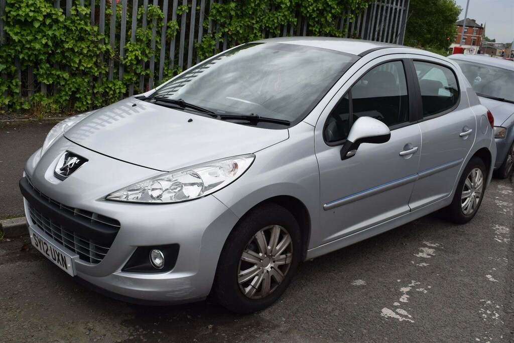 Peugeot 207 Active Vti Silver #8
