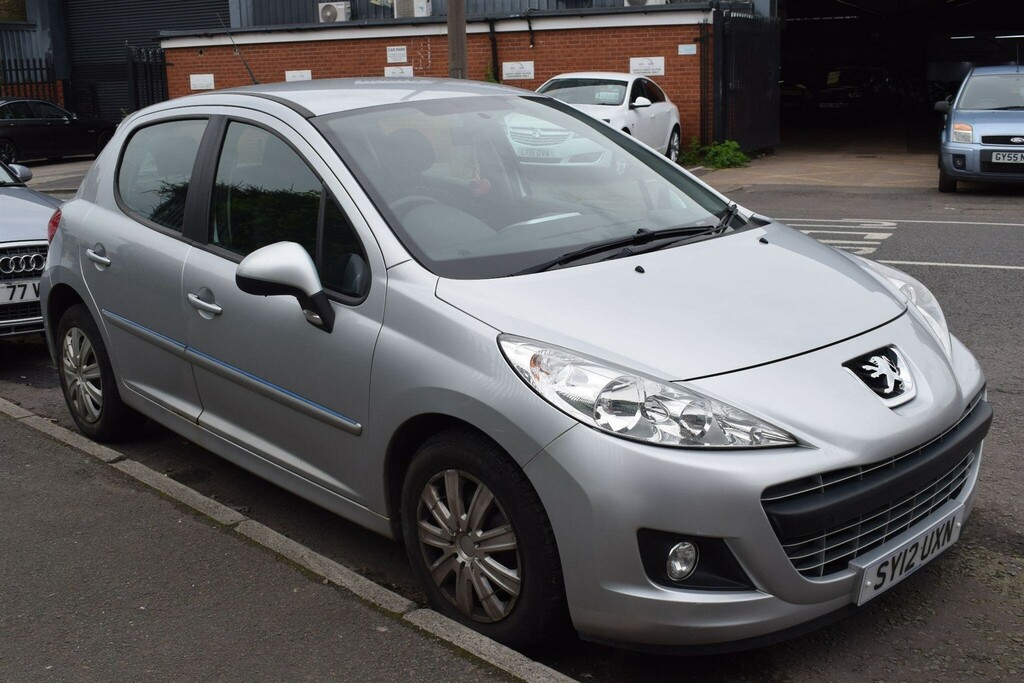 Peugeot 207 Active Vti Silver #7