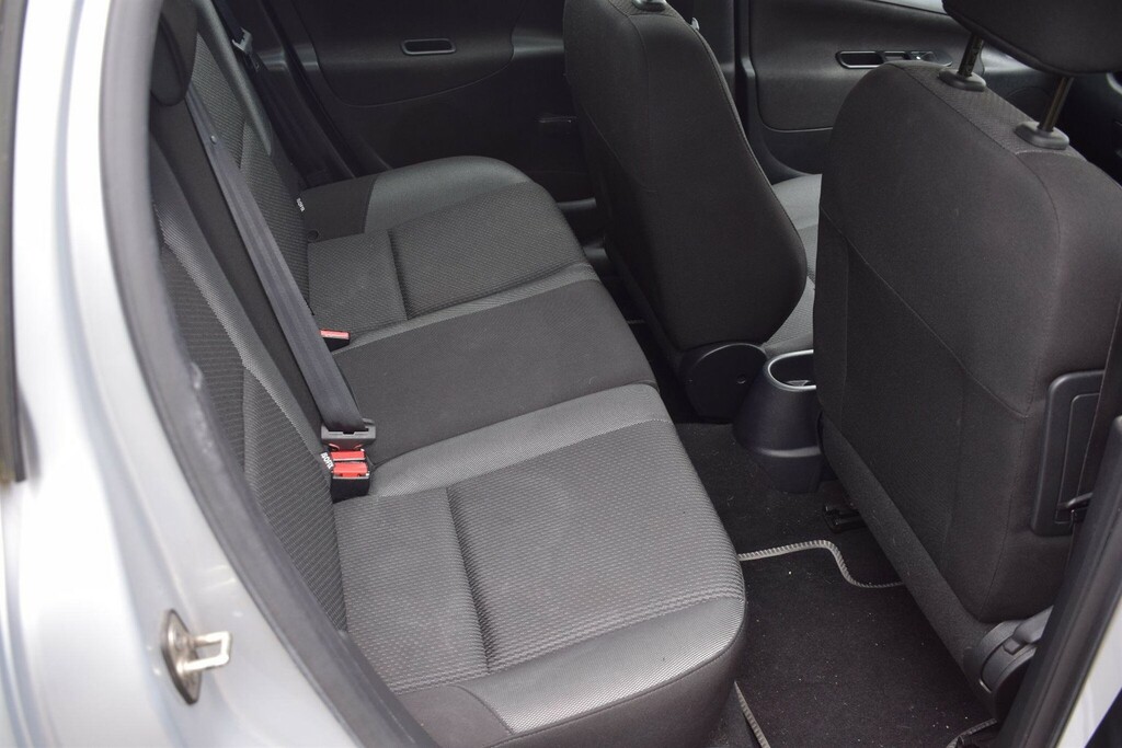 Peugeot 207 Active Vti Silver #18