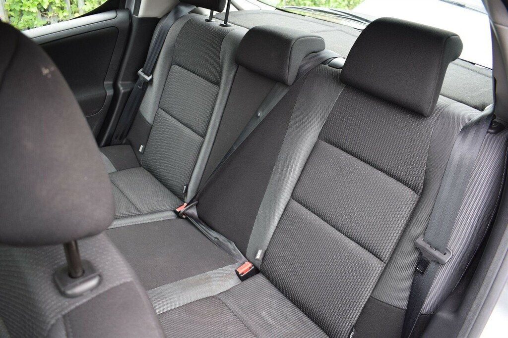 Peugeot 207 Active Vti Silver #15